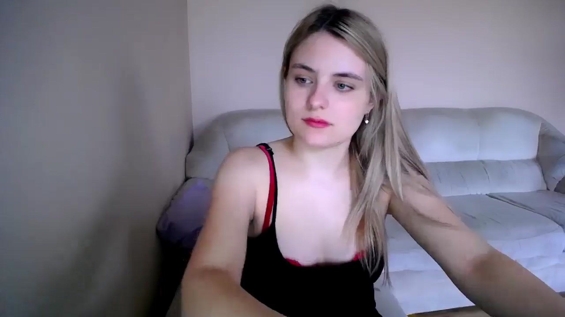 Gallery image thumbnail from Shy_shy_lily's myfreecams stream on, 04/30/2026, 14:43 image 13 of 20
