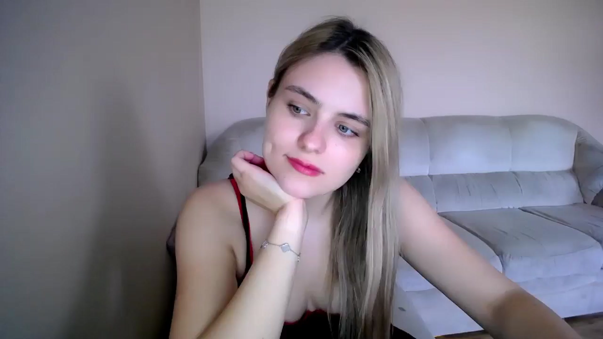 Gallery image thumbnail from Shy_shy_lily's myfreecams stream on, 04/30/2026, 14:43 image 8 of 20