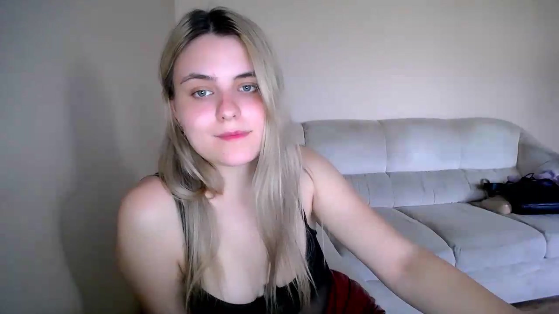 Gallery image thumbnail from Shy_shy_lily's myfreecams stream on, 05/12/2026, 14:14 image 16 of 20