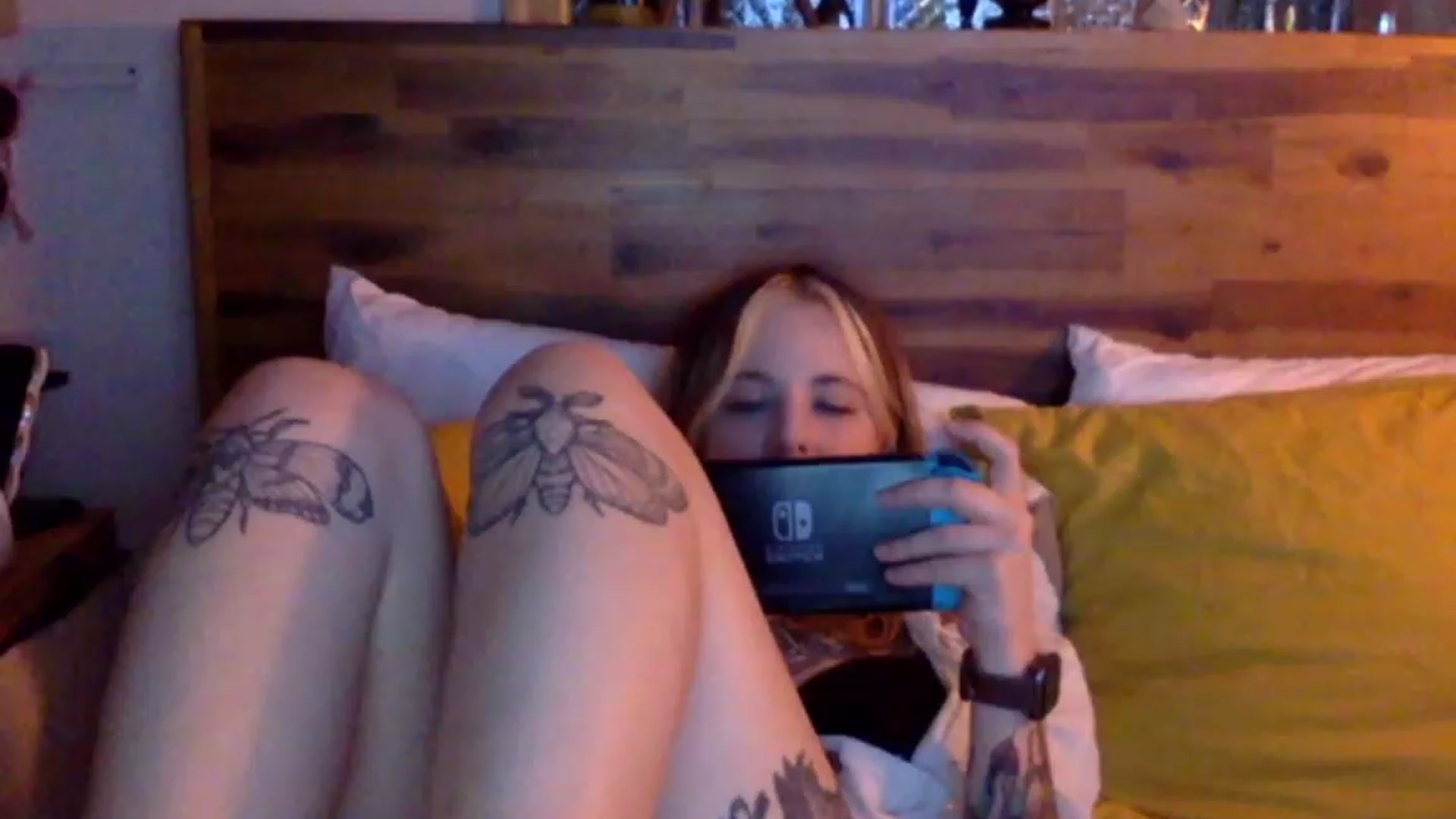 Gallery image thumbnail from Shy_sophia2's myfreecams stream on, 06/03/2023, 03:02 image 12 of 20