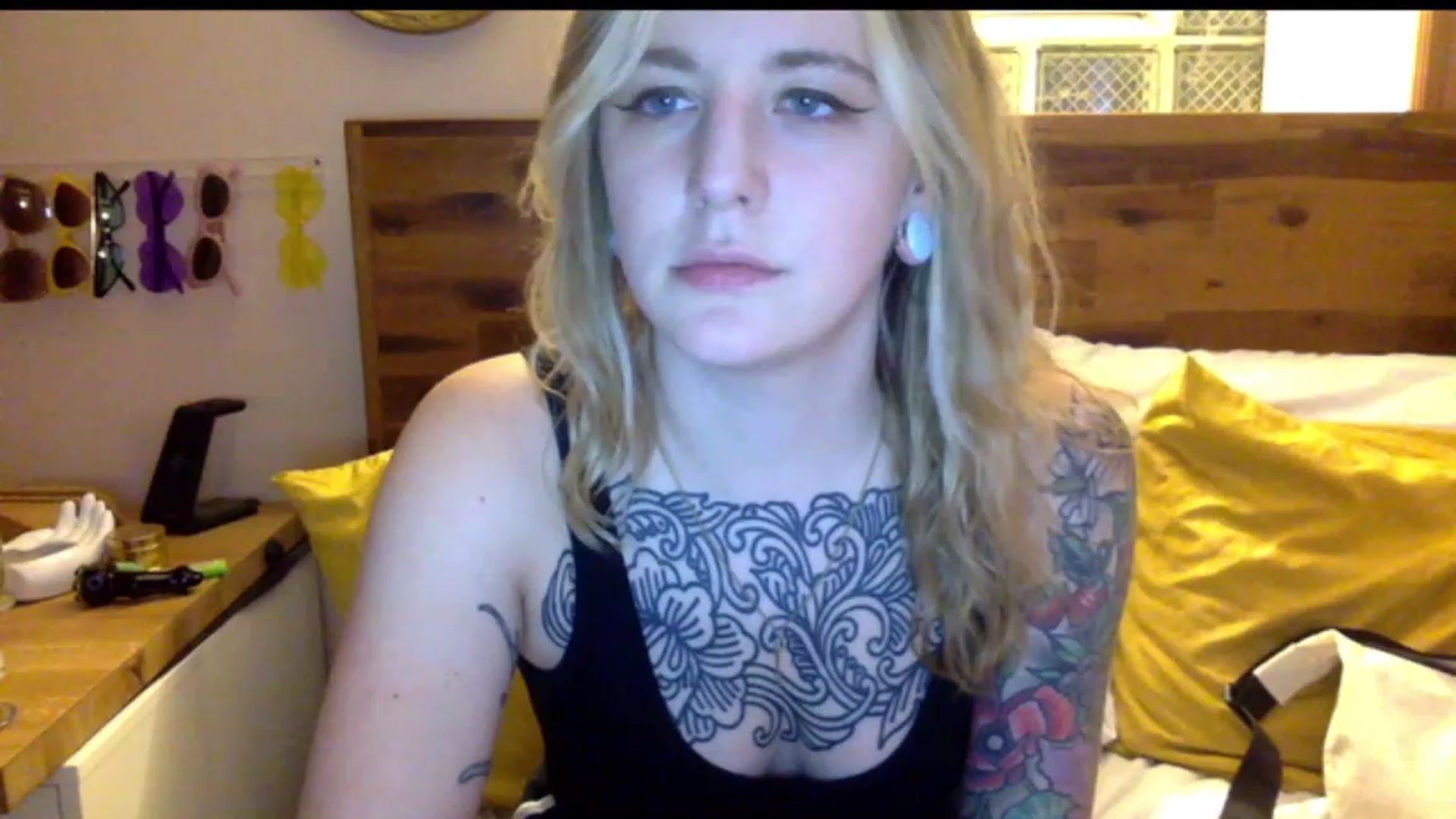 Gallery image thumbnail from Shy_sophia2's myfreecams stream on, 07/21/2023, 04:22 image 7 of 20