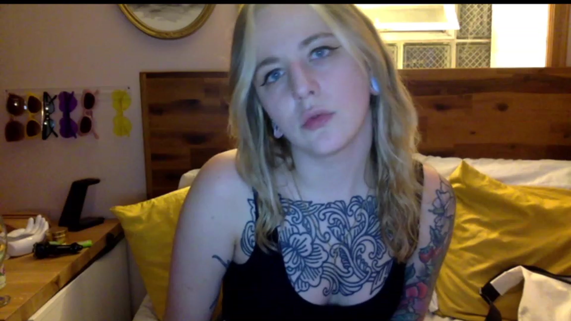 Gallery image thumbnail from Shy_sophia2's myfreecams stream on, 07/21/2023, 04:22 image 6 of 20