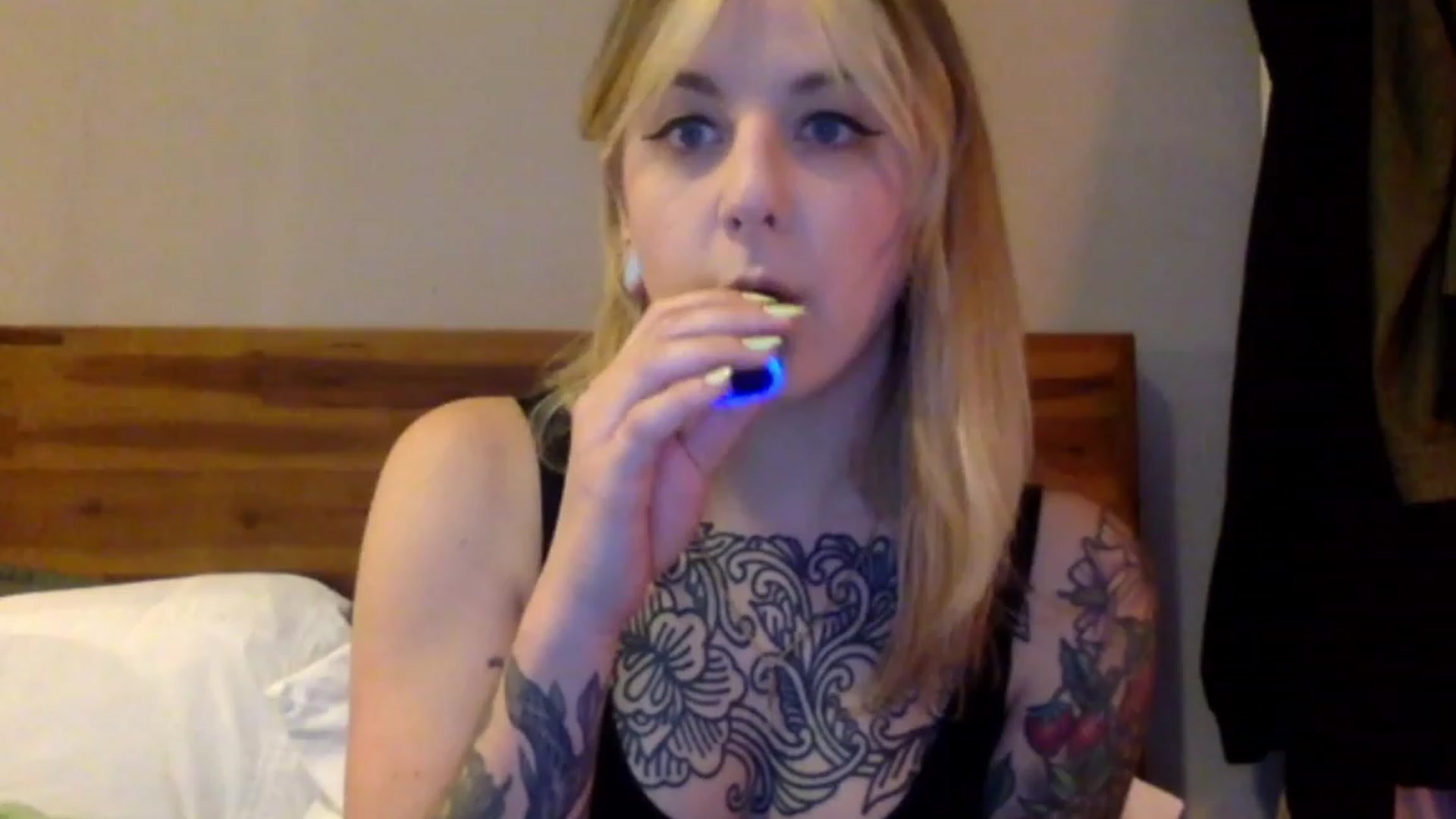 Gallery image thumbnail from Shy_sophia2's myfreecams stream on, 08/12/2023, 02:33 image 20 of 20