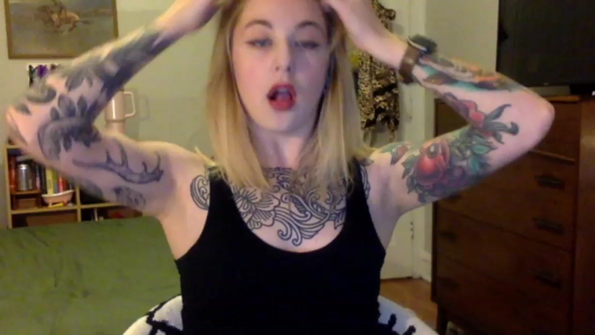 Gallery image thumbnail from Shy_sophia2's myfreecams stream on, 08/26/2023, 03:35 image 9 of 20