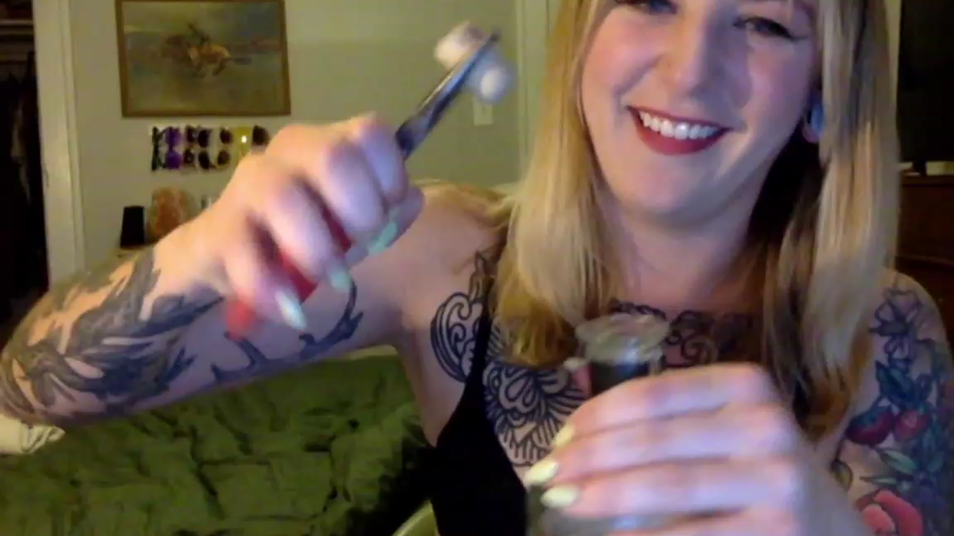 Gallery image thumbnail from Shy_sophia2's myfreecams stream on, 08/26/2023, 04:55 image 11 of 20