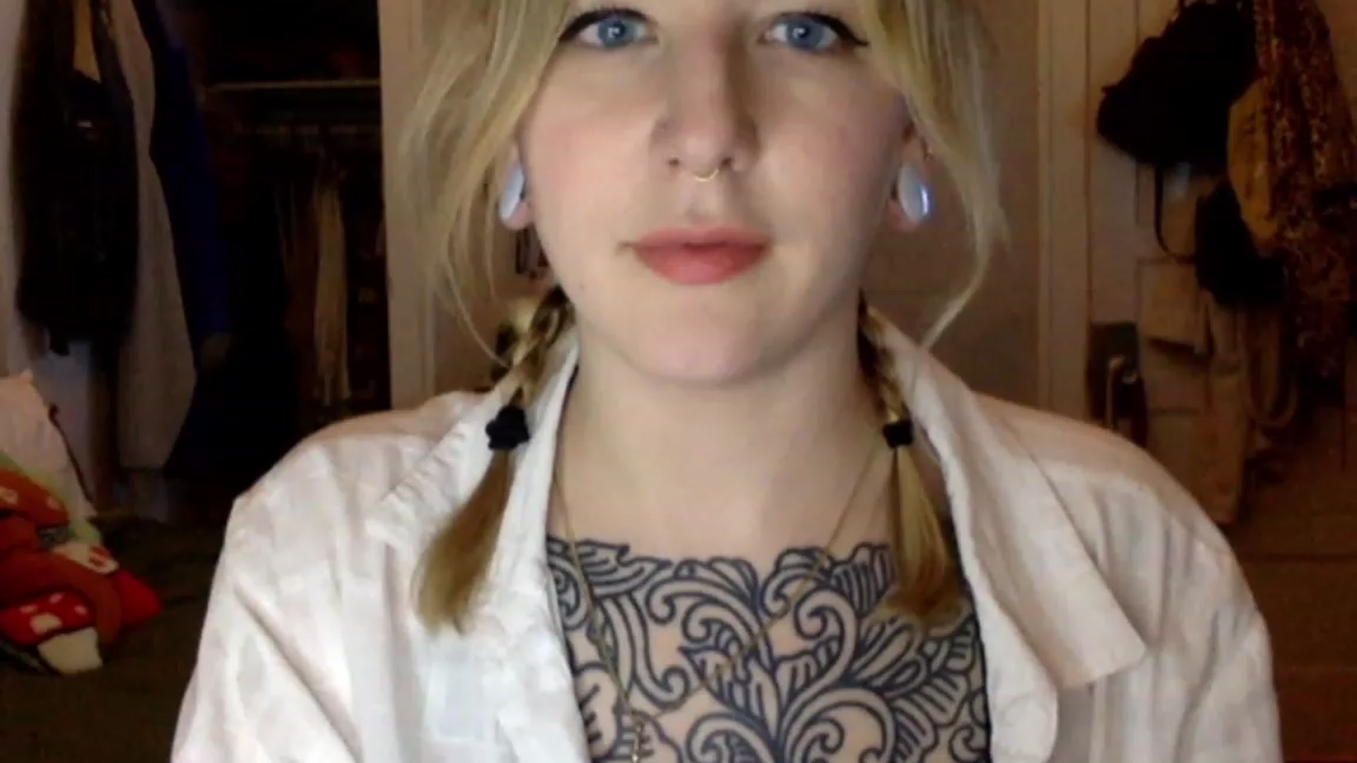 Gallery image thumbnail from Shy_sophia2's myfreecams stream on, 09/15/2023, 05:19 image 5 of 20