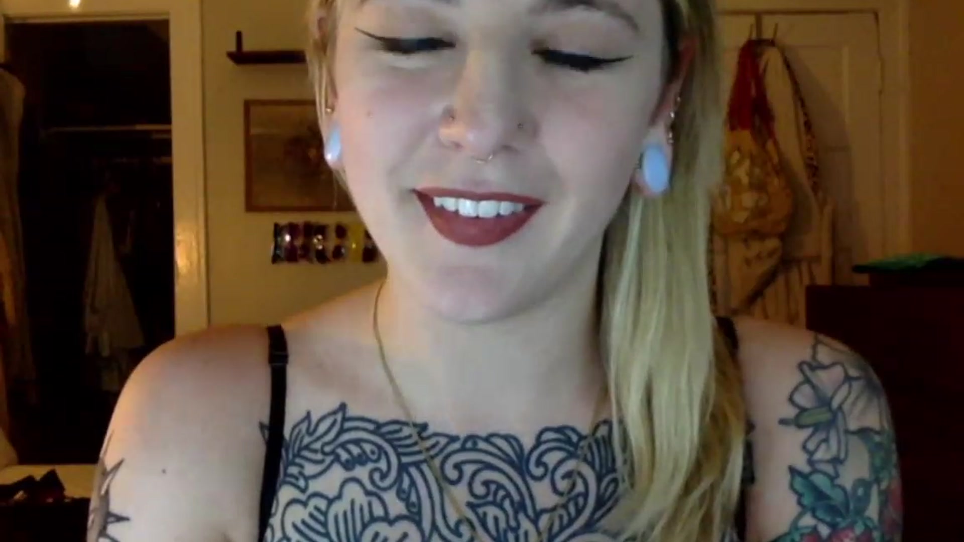 Gallery image thumbnail from Shy_sophia2's myfreecams stream on, 09/23/2023, 05:27 image 18 of 20