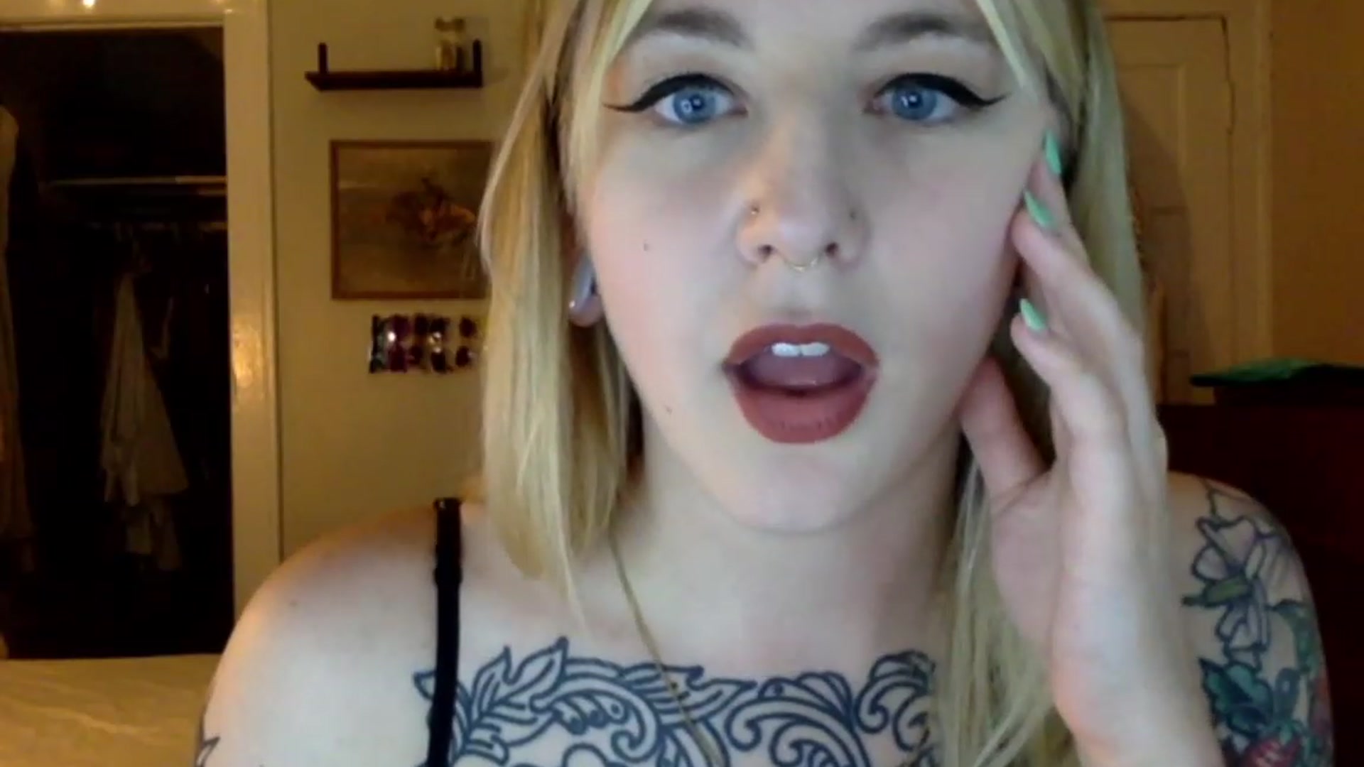 Gallery image thumbnail from Shy_sophia2's myfreecams stream on, 09/23/2023, 05:27 image 13 of 20