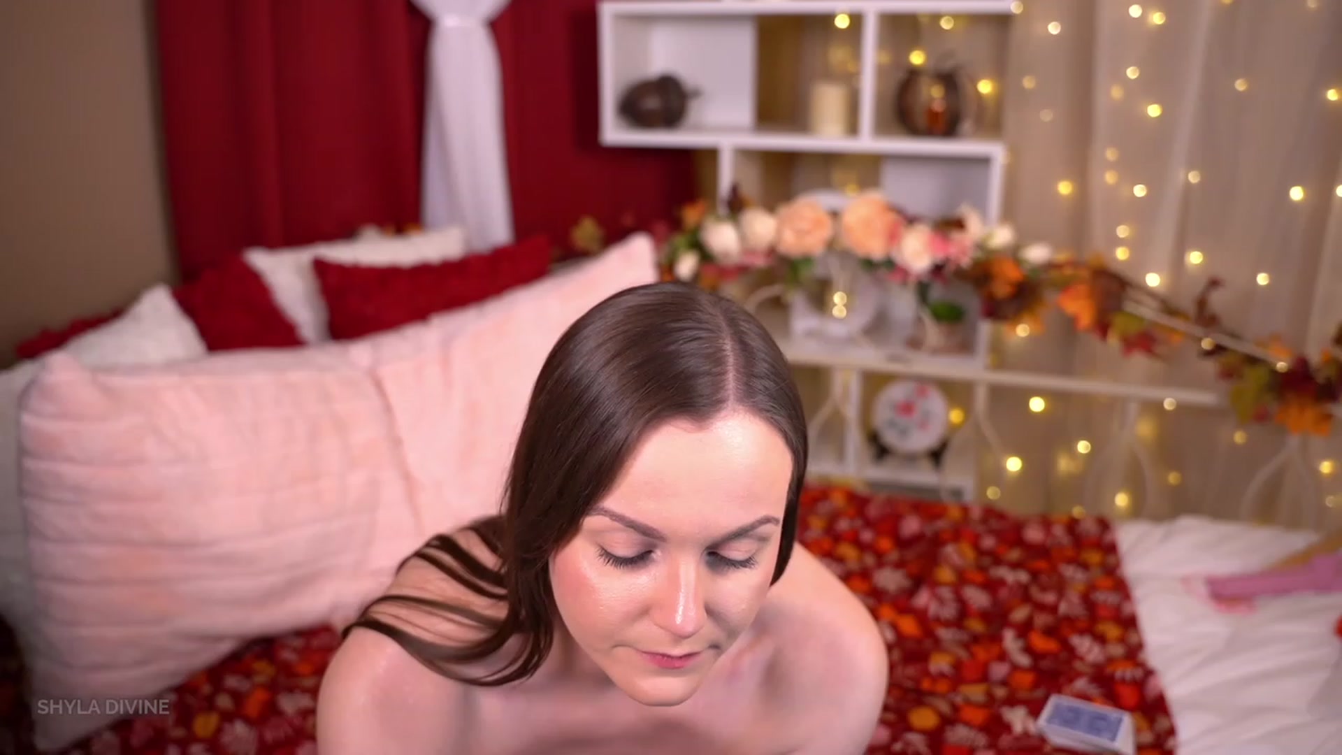 Gallery image thumbnail from ShylaDivine's myfreecams stream on, 11/20/2022, 05:07 image 10 of 20