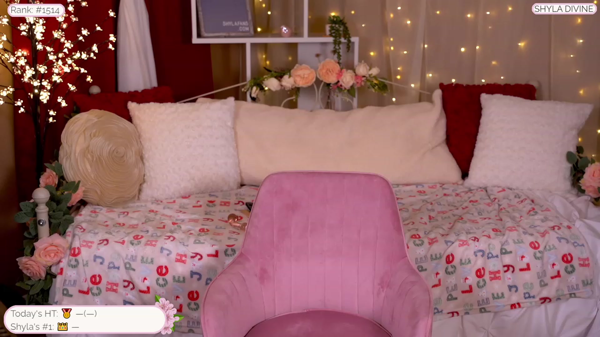 Gallery image thumbnail from ShylaDivine's myfreecams stream on, 02/26/2023, 02:27 image 17 of 20
