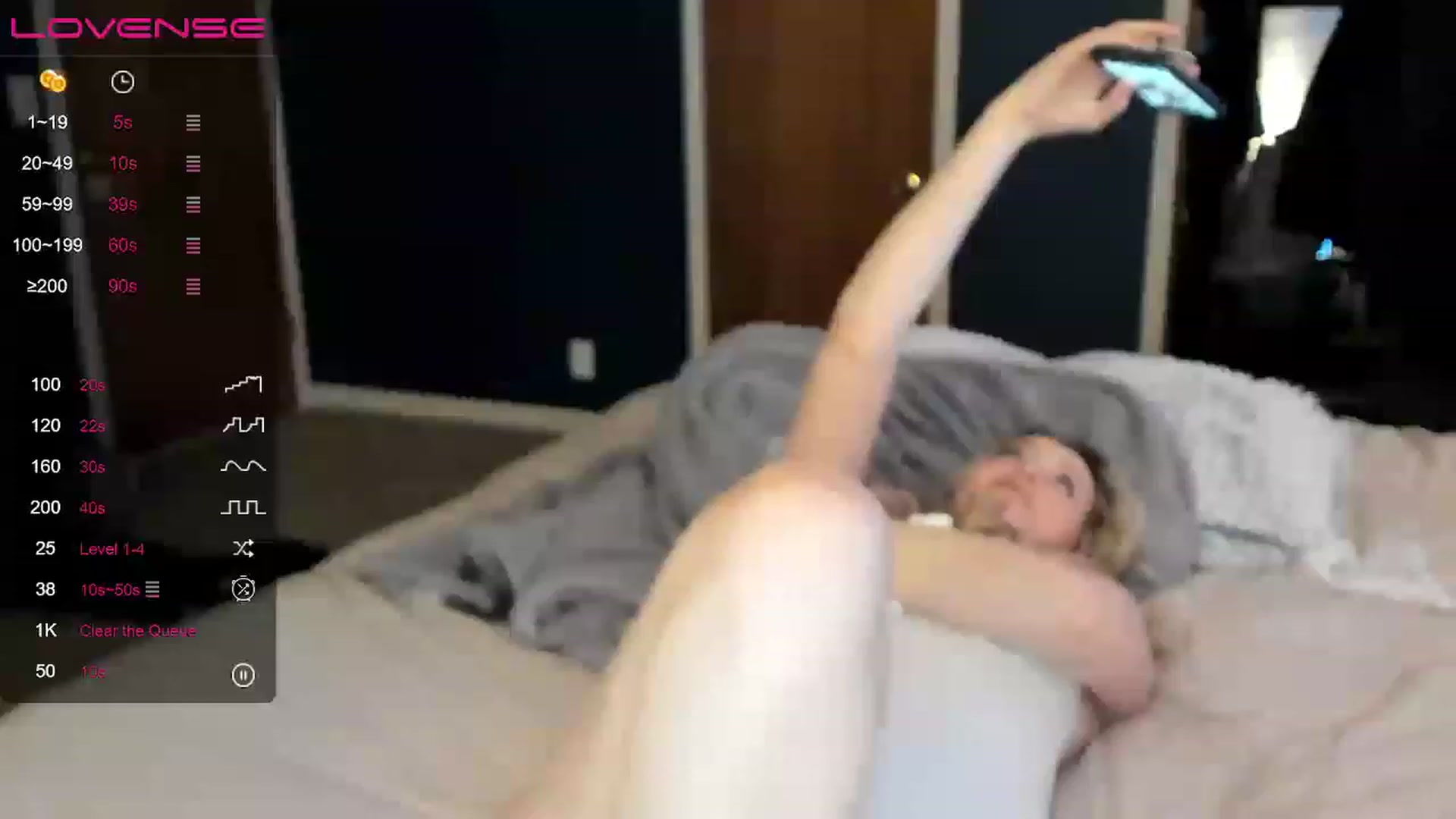 Gallery image thumbnail from ShylaMarie1's myfreecams stream on, 12/18/2022, 24:12 image 1 of 20