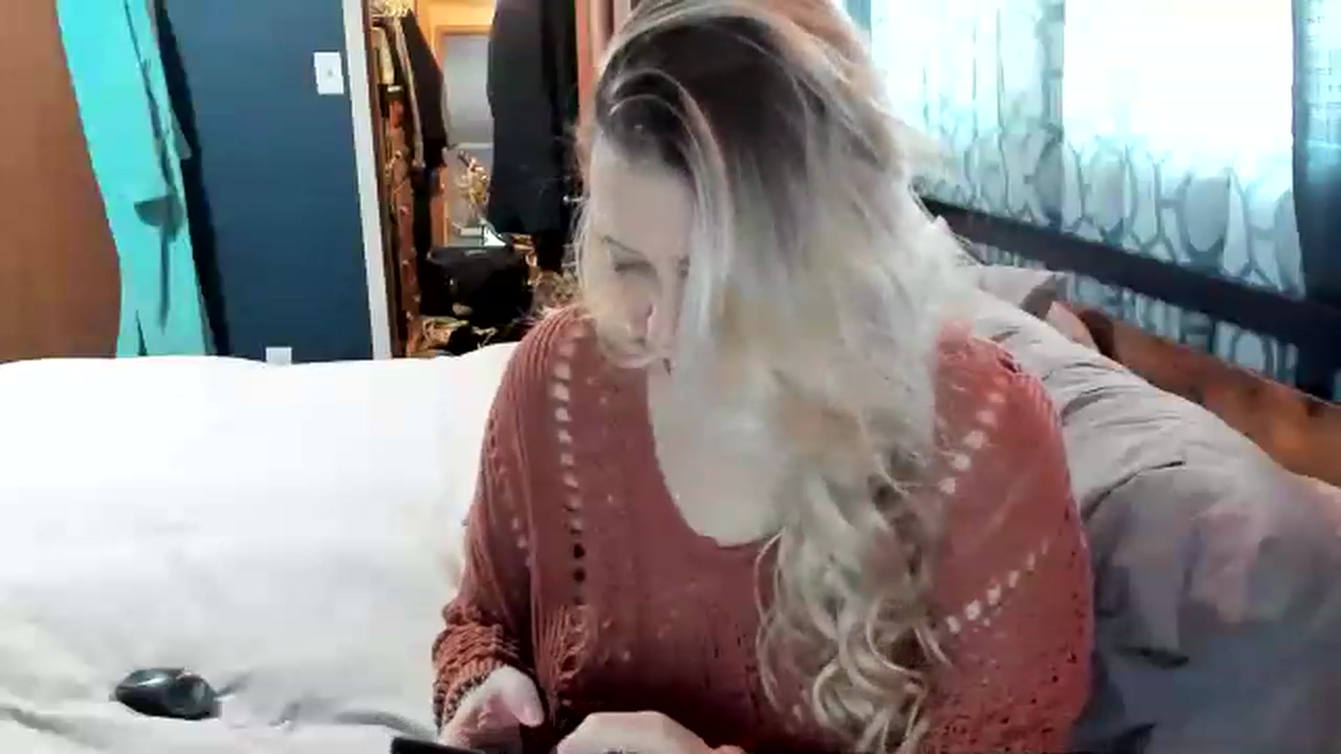Gallery image thumbnail from ShylaMarie1's myfreecams stream on, 01/15/2023, 18:35 image 18 of 20
