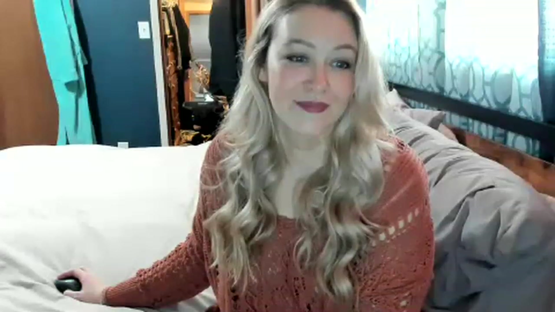 Gallery image thumbnail from ShylaMarie1's myfreecams stream on, 01/15/2023, 18:35 image 20 of 20