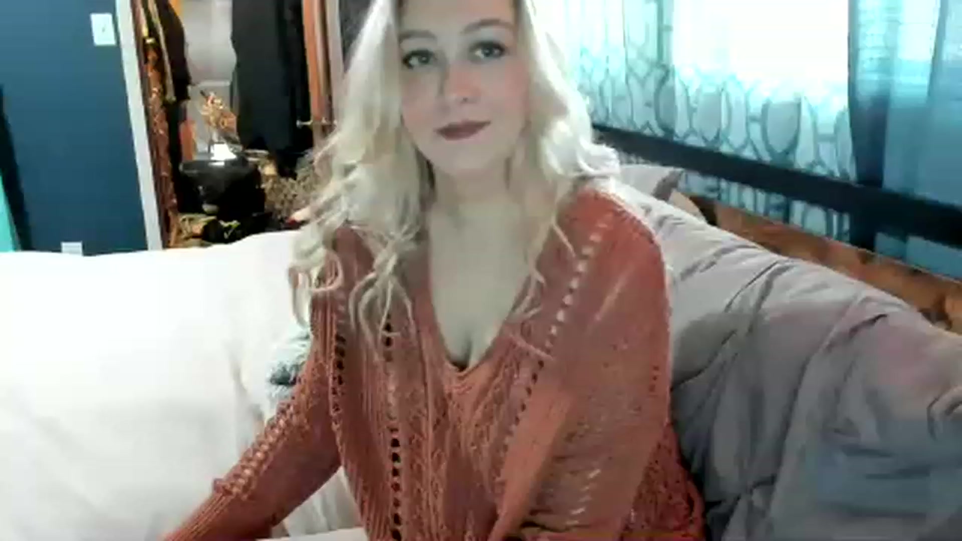 Gallery image thumbnail from ShylaMarie1's myfreecams stream on, 01/15/2023, 18:35 image 11 of 20