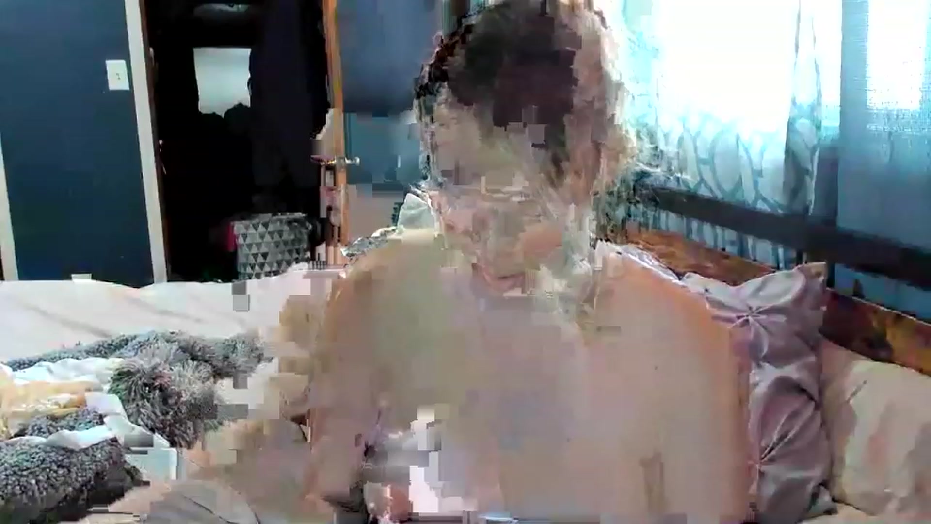 Gallery image thumbnail from ShylaMarie1's myfreecams stream on, 01/20/2023, 20:23 image 12 of 20