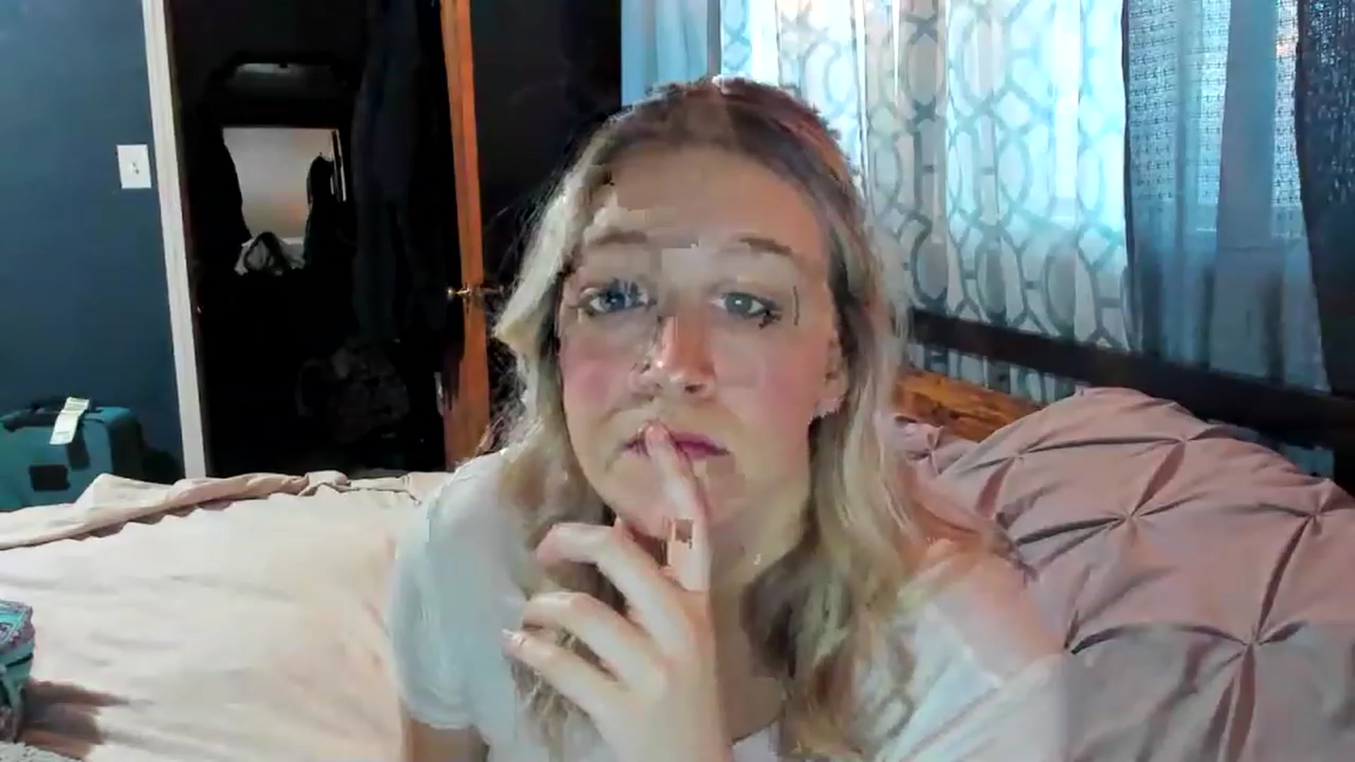 Gallery image thumbnail from ShylaMarie1's myfreecams stream on, 01/27/2023, 16:13 image 11 of 20