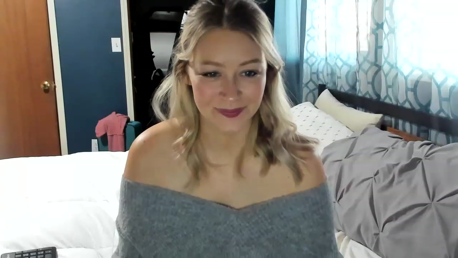 Gallery image thumbnail from ShylaMarie1's myfreecams stream on, 01/31/2023, 16:38 image 2 of 20