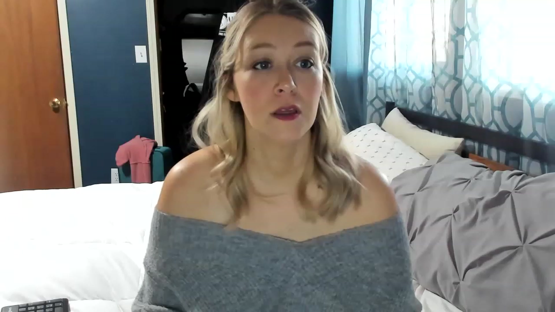 Gallery image thumbnail from ShylaMarie1's myfreecams stream on, 01/31/2023, 16:38 image 1 of 20