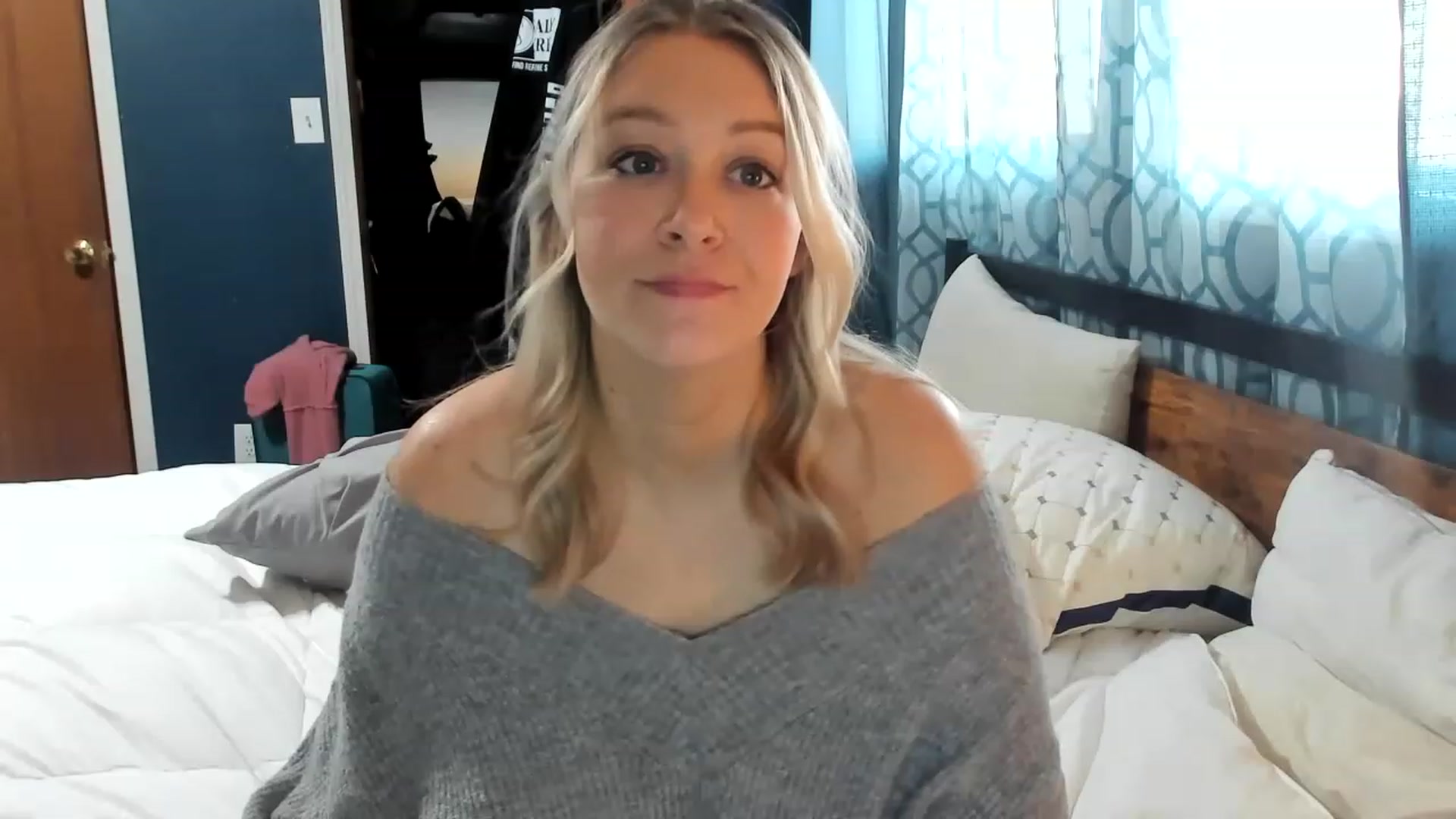 Gallery image thumbnail from ShylaMarie1's myfreecams stream on, 01/31/2023, 17:55 image 18 of 20