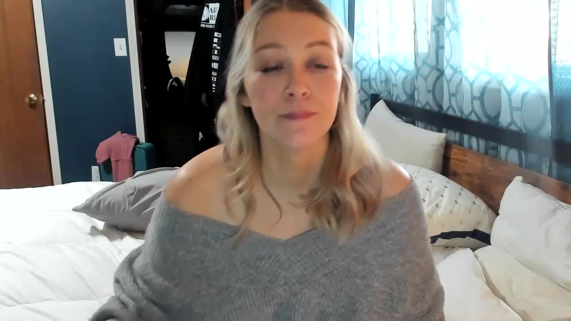 Gallery image thumbnail from ShylaMarie1's myfreecams stream on, 01/31/2023, 17:55 image 4 of 20