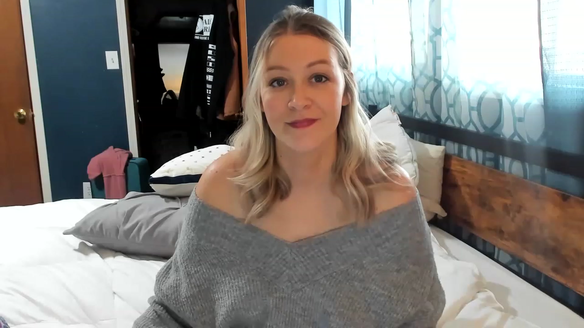 Gallery image thumbnail from ShylaMarie1's myfreecams stream on, 01/31/2023, 20:13 image 11 of 20