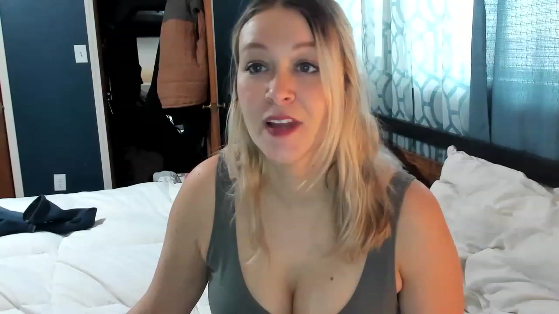 Gallery image thumbnail from ShylaMarie1's myfreecams stream on, 02/07/2023, 18:11 image 15 of 20