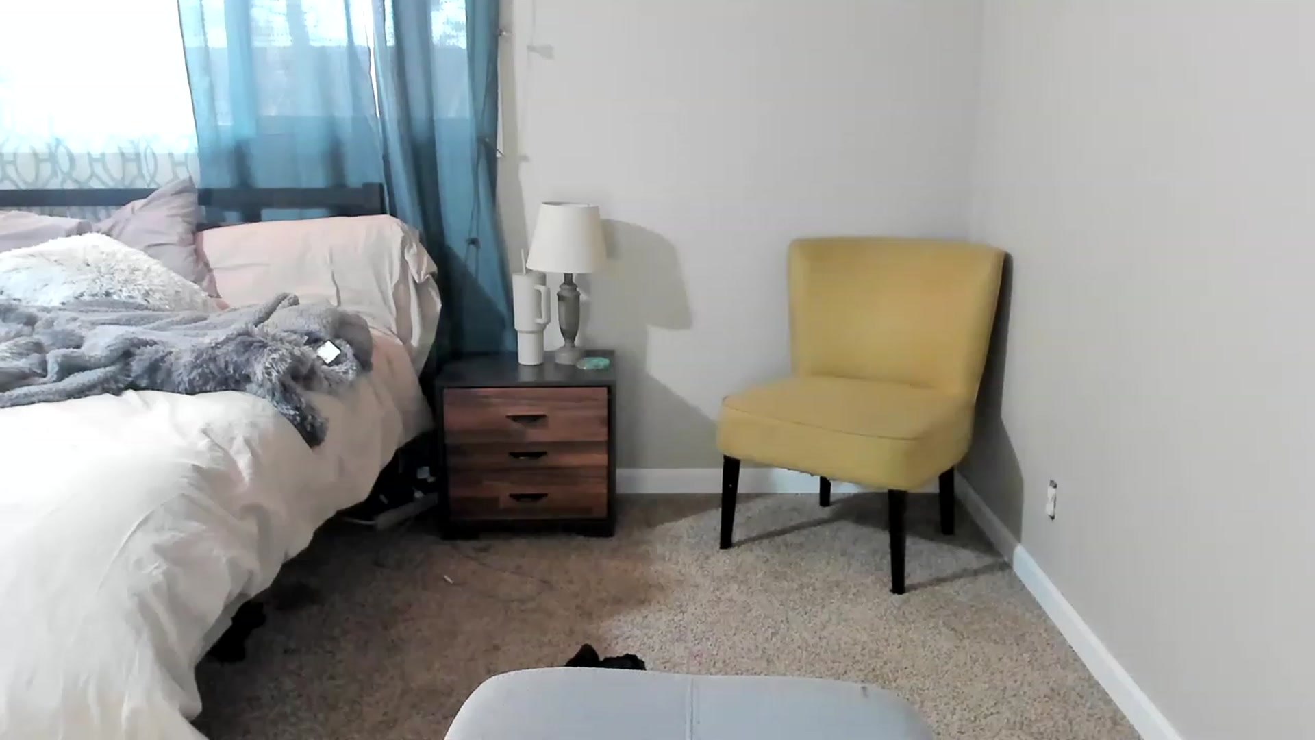 Gallery image thumbnail from ShylaMarie1's myfreecams stream on, 03/28/2023, 17:46 image 20 of 20