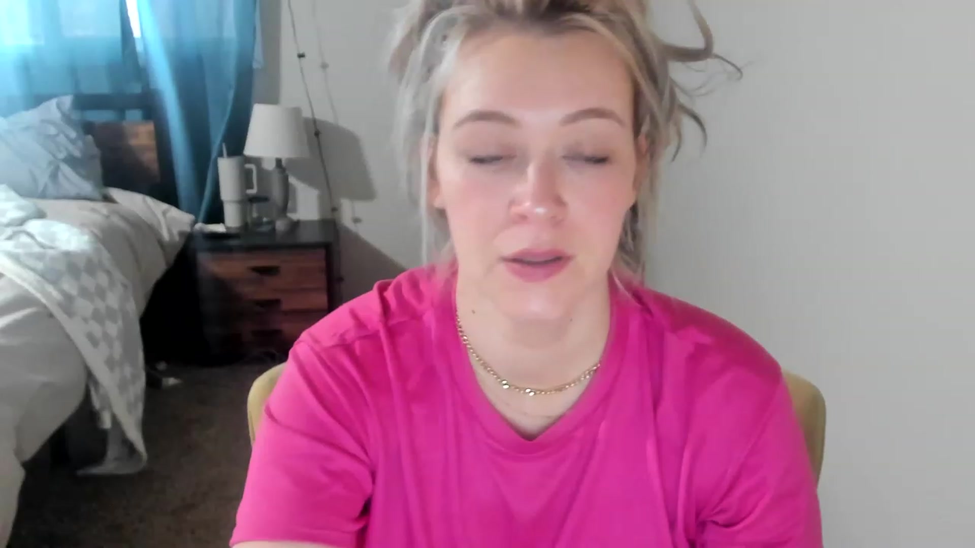 Gallery image thumbnail from ShylaMarie1's myfreecams stream on, 03/31/2023, 15:58 image 18 of 20