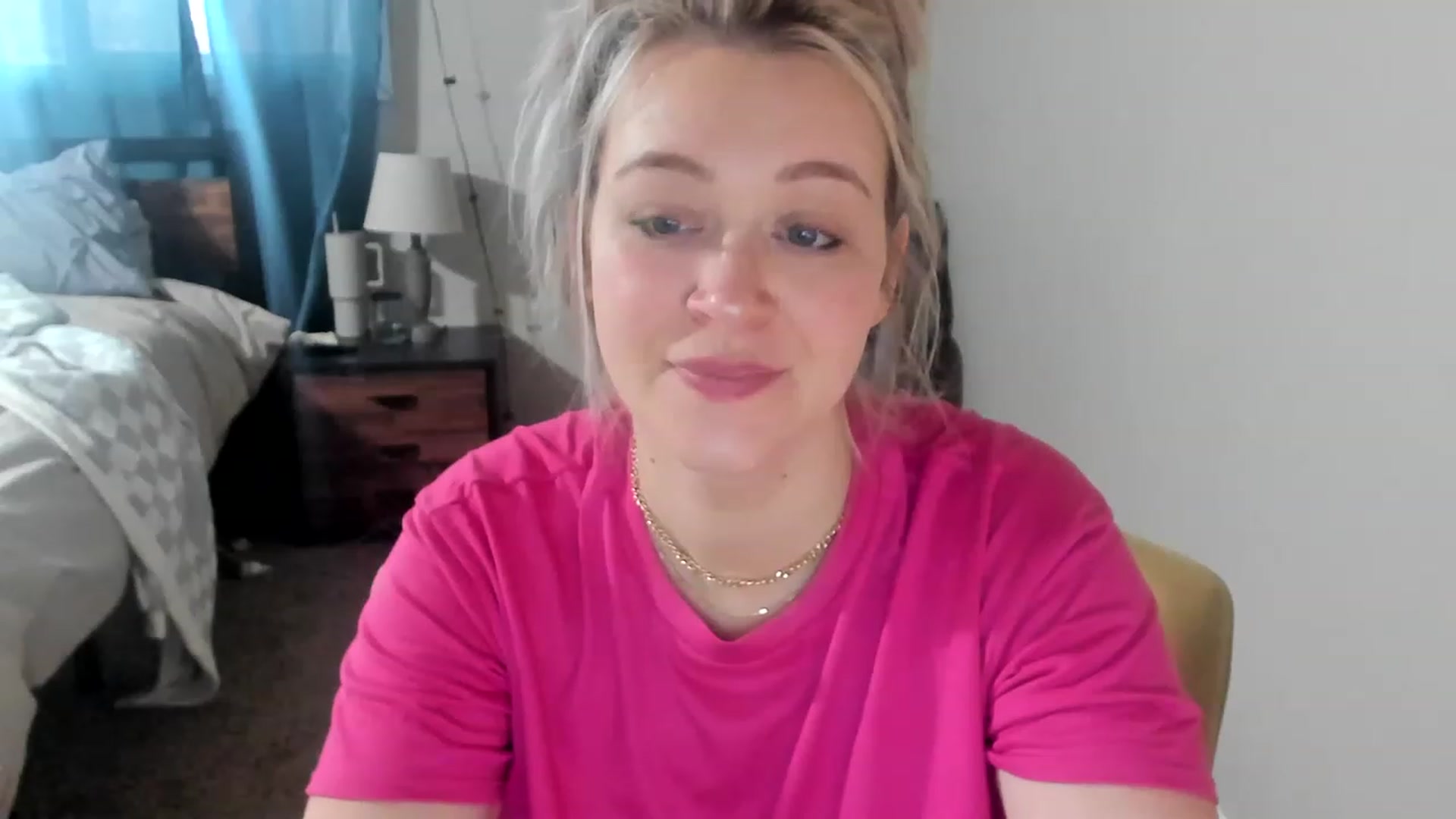 Gallery image thumbnail from ShylaMarie1's myfreecams stream on, 03/31/2023, 15:58 image 19 of 20