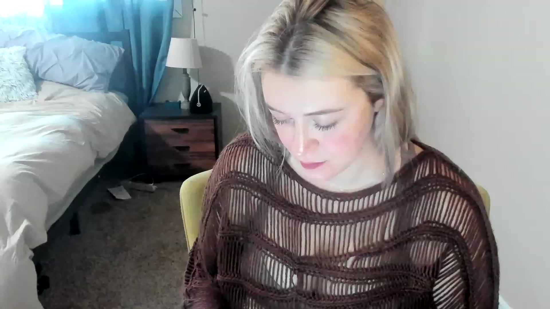 Gallery image thumbnail from ShylaMarie1's myfreecams stream on, 04/05/2023, 15:47 image 14 of 20