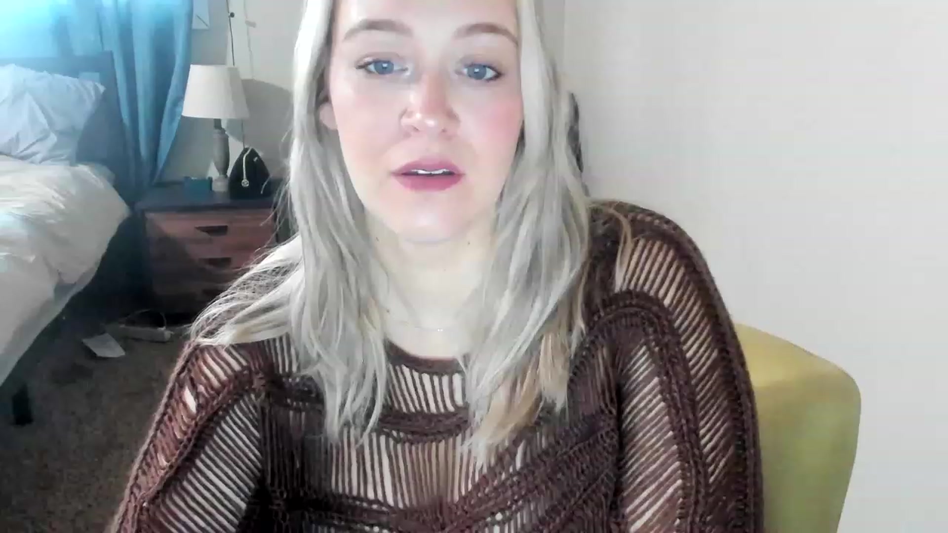 Gallery image thumbnail from ShylaMarie1's myfreecams stream on, 04/05/2023, 16:01 image 14 of 20