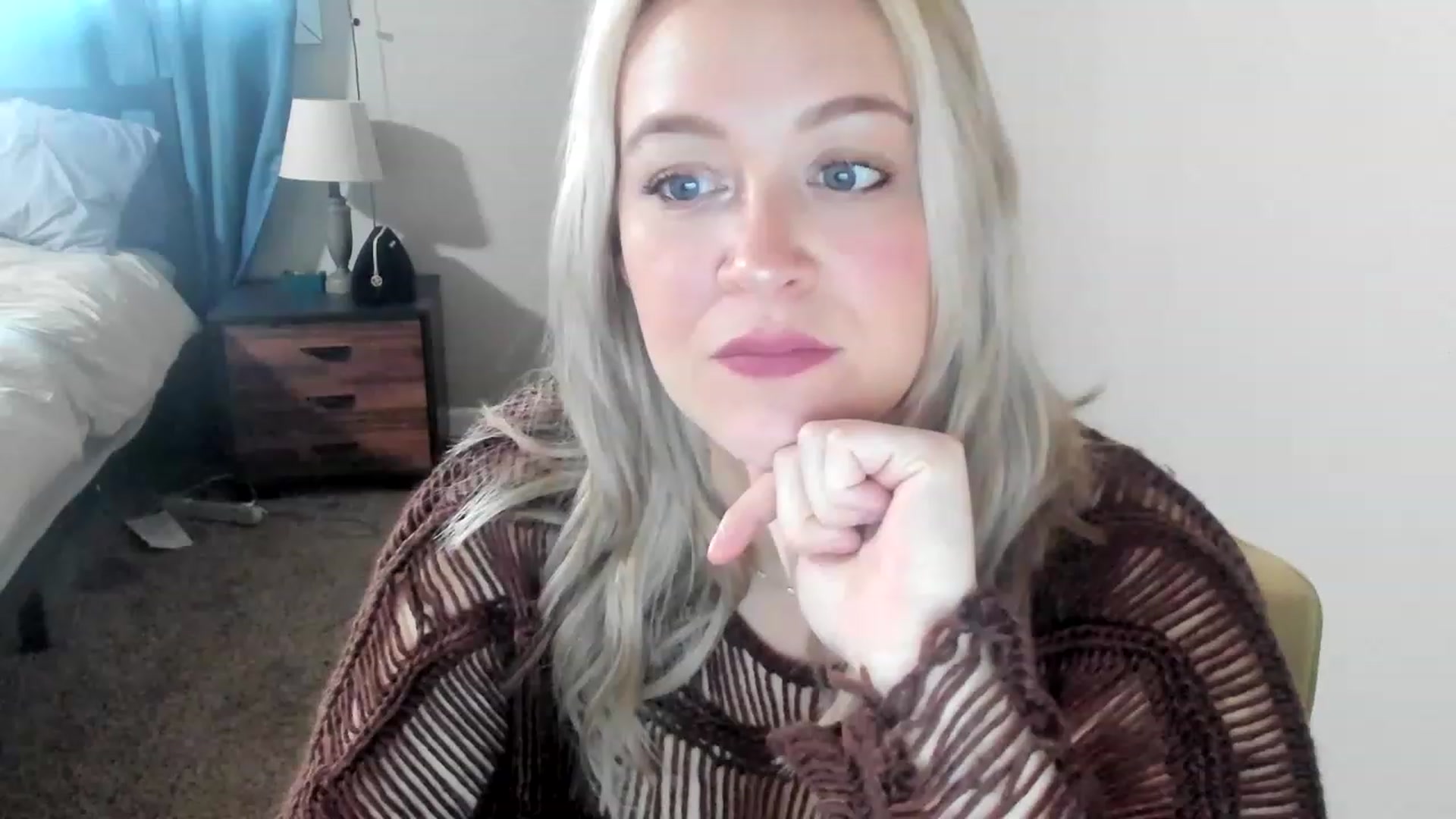 Gallery image thumbnail from ShylaMarie1's myfreecams stream on, 04/05/2023, 16:01 image 6 of 20