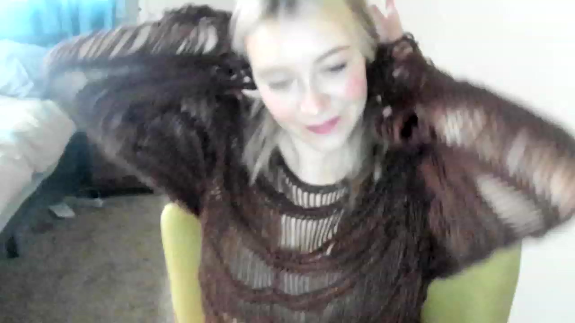 Gallery image thumbnail from ShylaMarie1's myfreecams stream on, 04/05/2023, 16:01 image 18 of 20