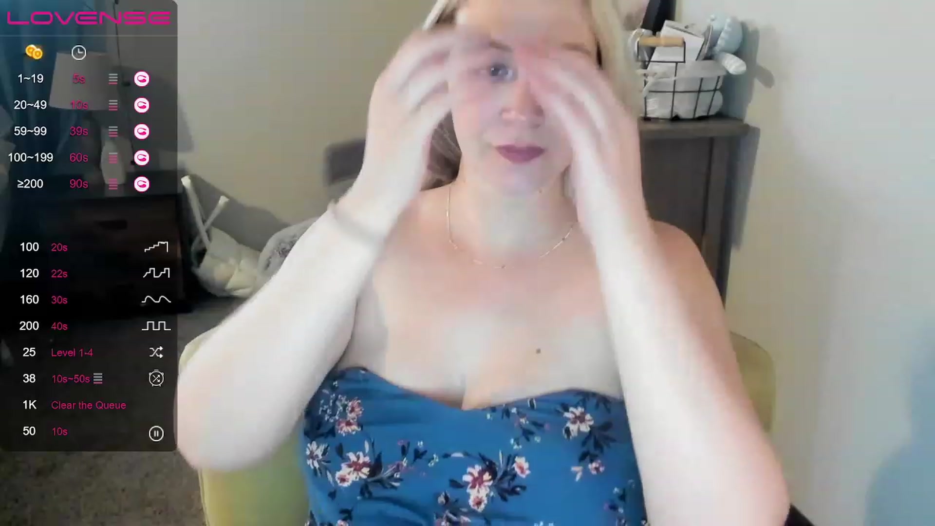 Gallery image thumbnail from ShylaMarie1's myfreecams stream on, 04/30/2023, 24:13 image 2 of 20
