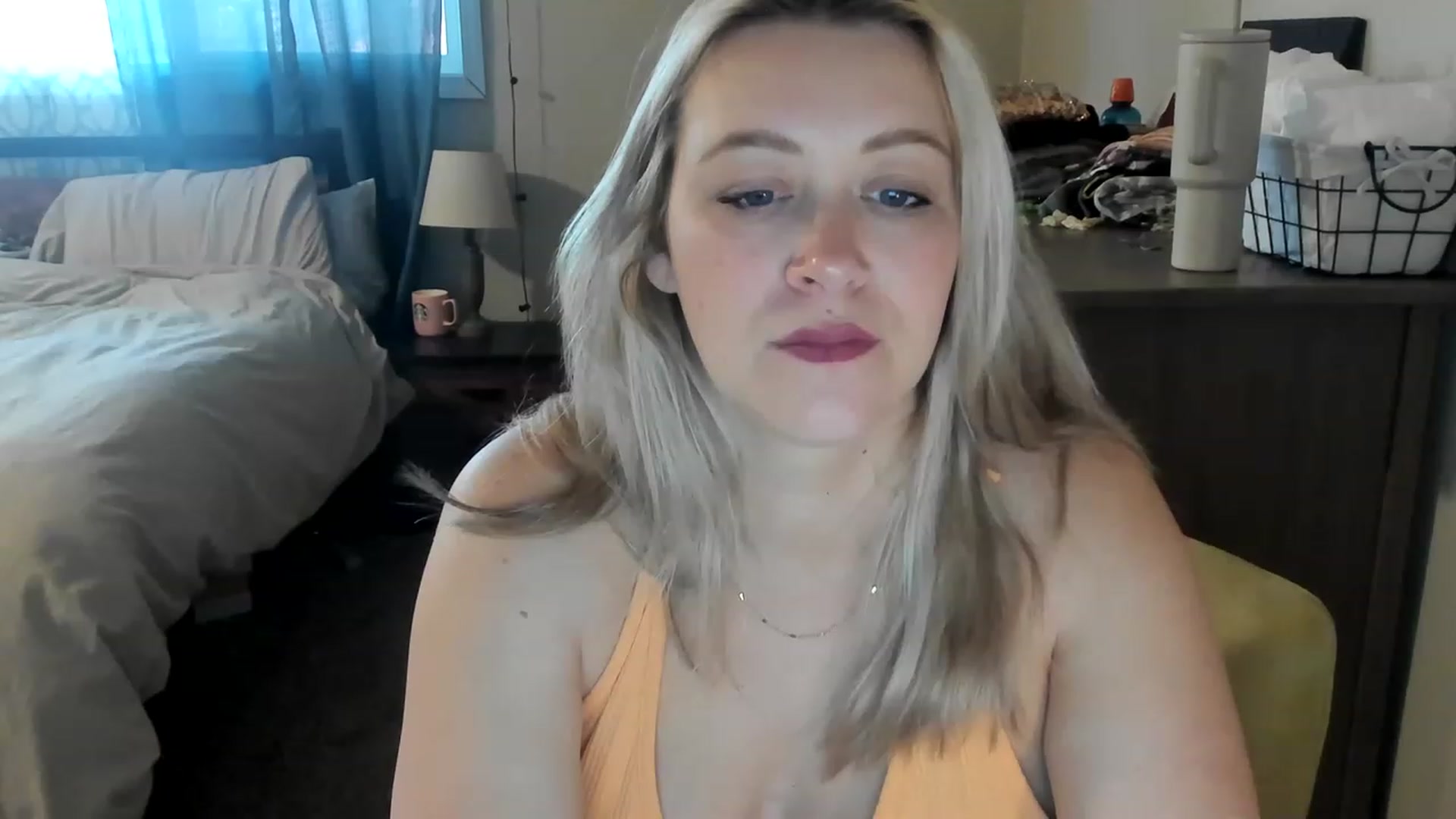 Gallery image thumbnail from ShylaMarie1's myfreecams stream on, 05/10/2023, 17:20 image 9 of 20