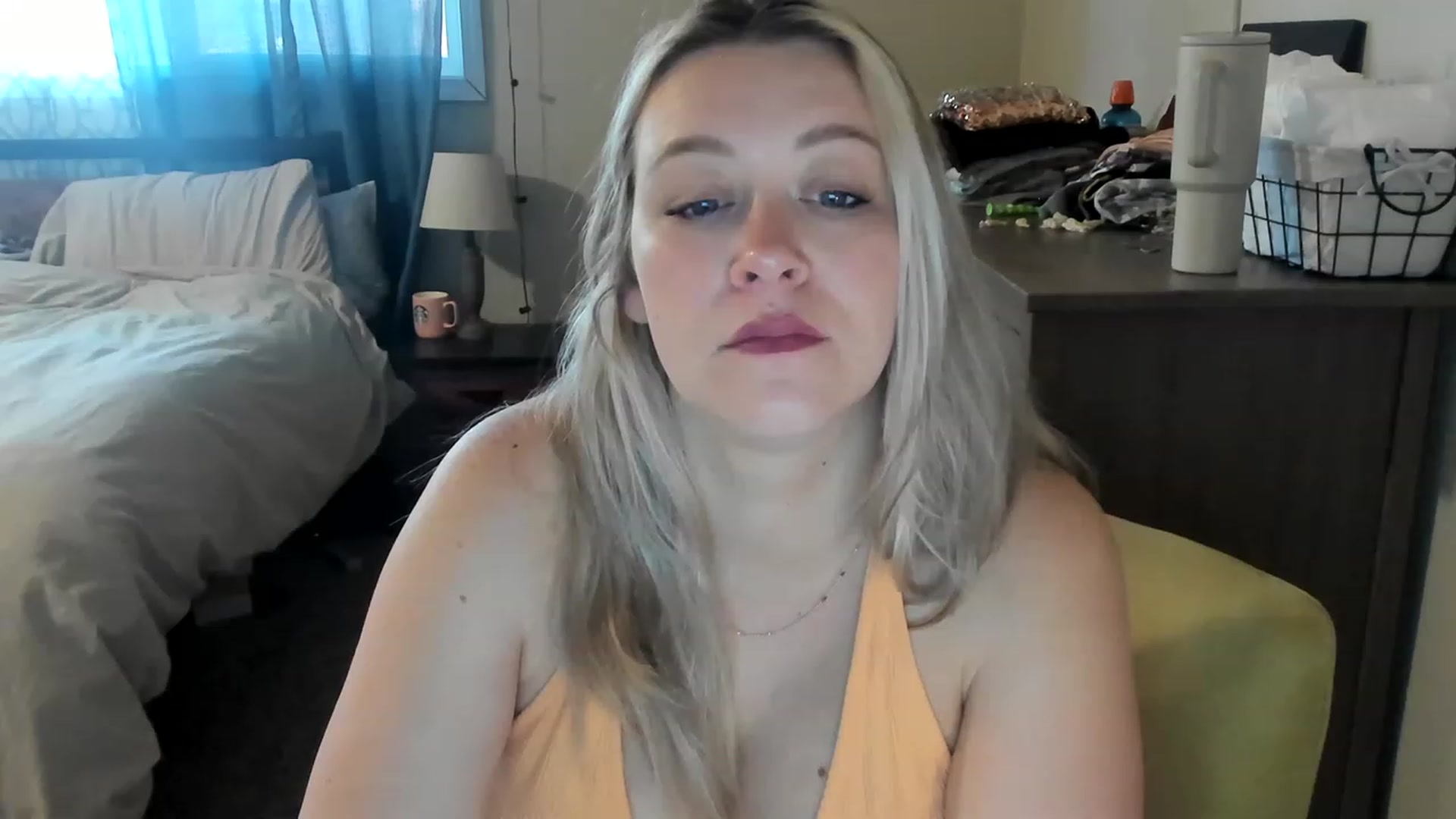 Gallery image thumbnail from ShylaMarie1's myfreecams stream on, 05/10/2023, 17:20 image 19 of 20