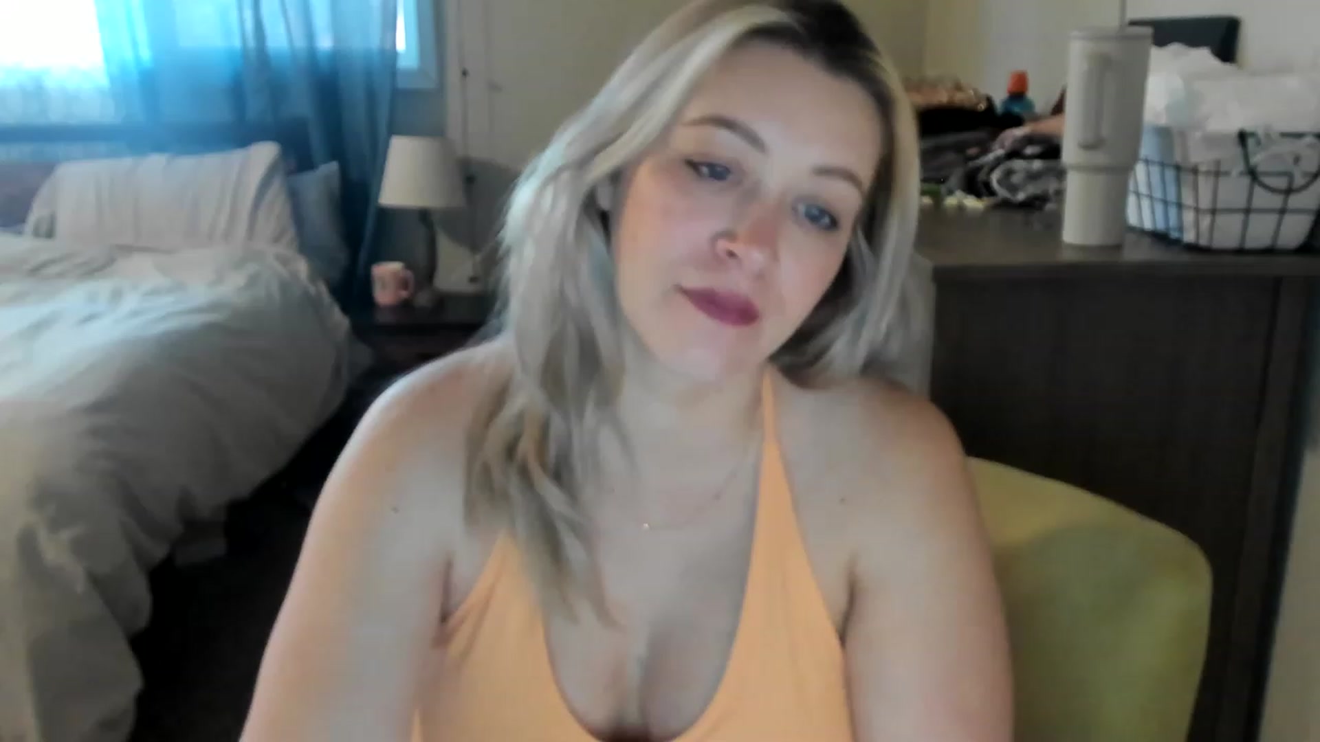 Gallery image thumbnail from ShylaMarie1's myfreecams stream on, 05/10/2023, 17:20 image 11 of 20