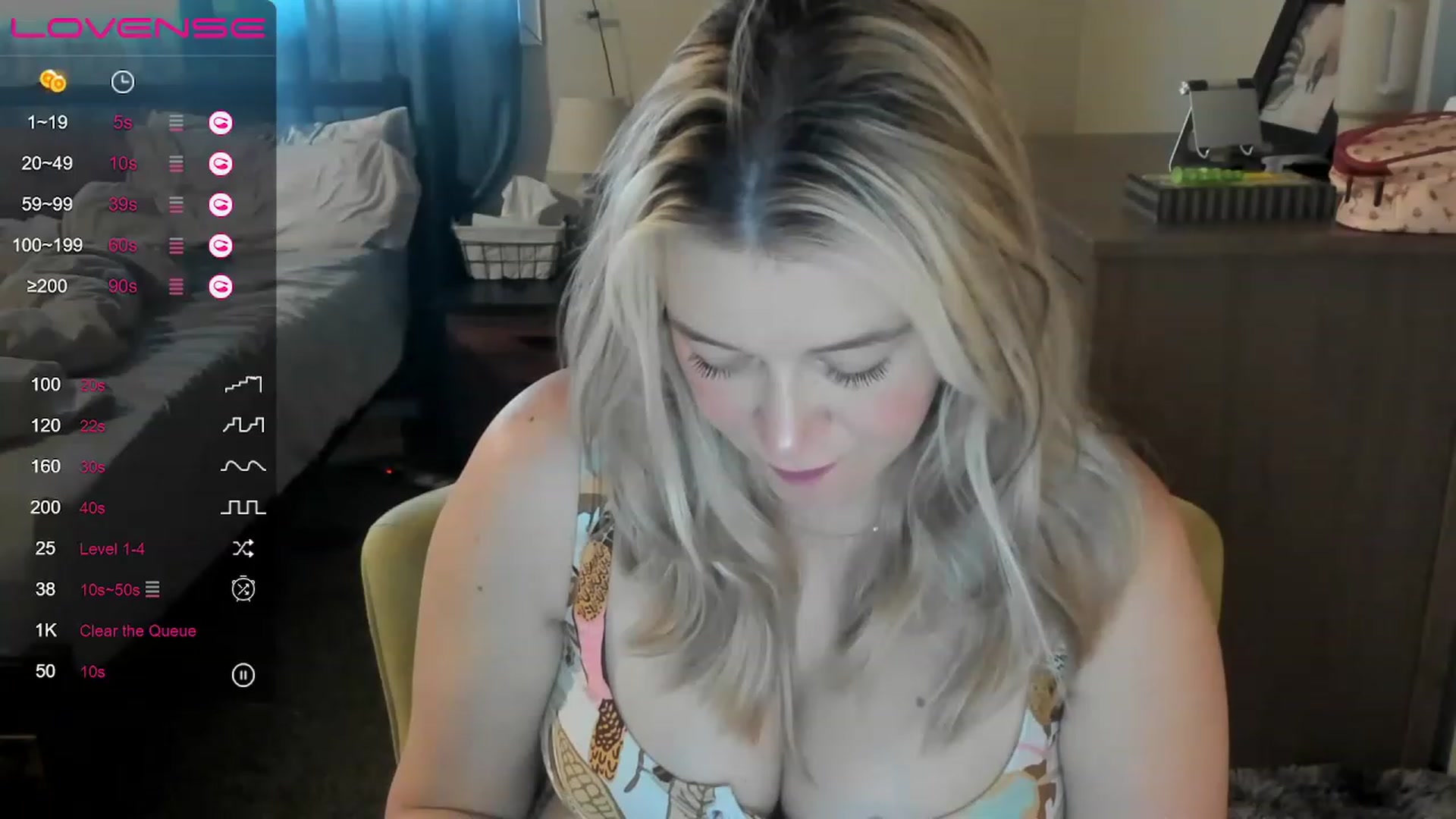 Gallery image thumbnail from ShylaMarie1's myfreecams stream on, 05/17/2023, 16:04 image 9 of 20
