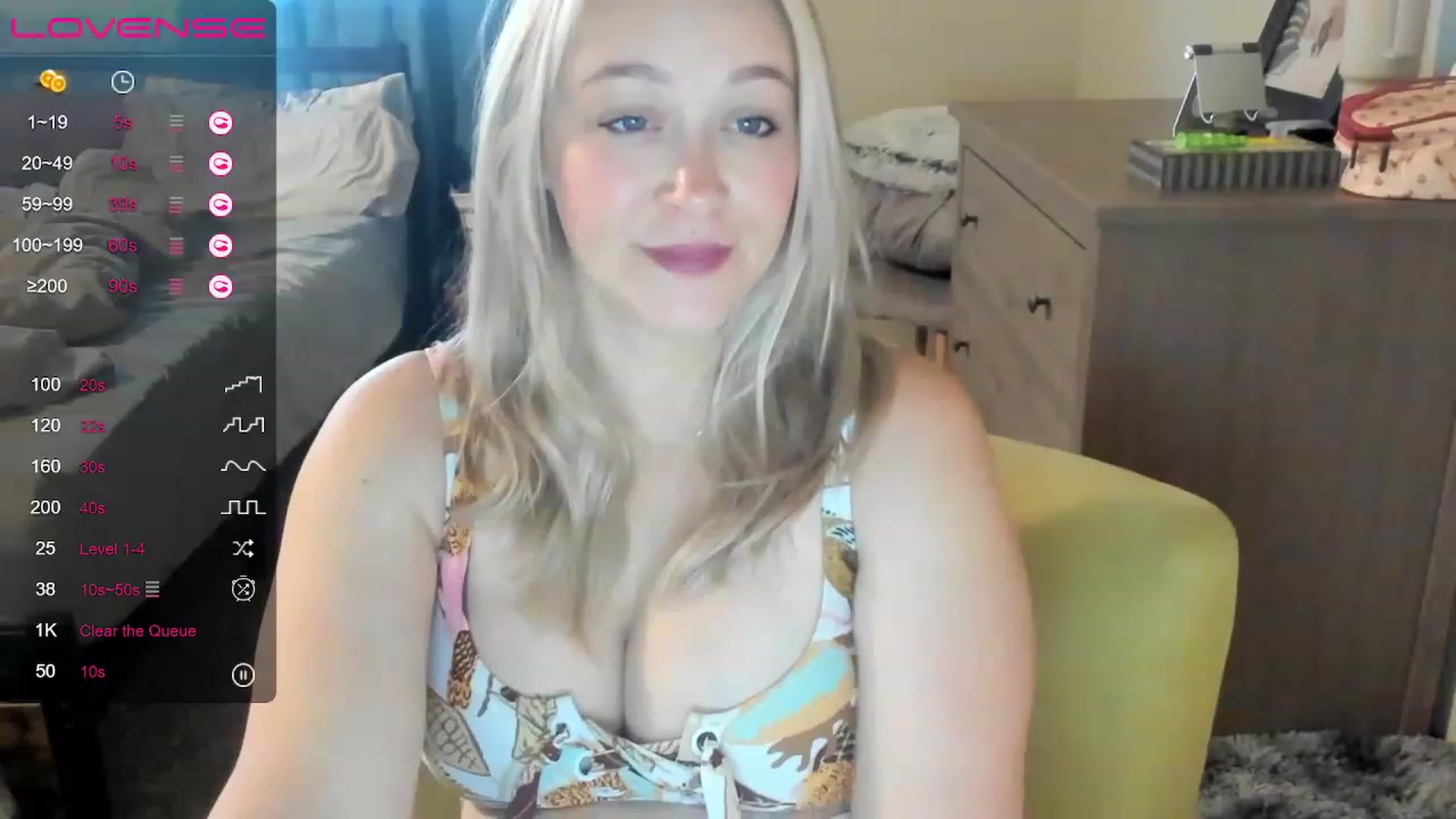 Gallery image thumbnail from ShylaMarie1's myfreecams stream on, 05/17/2023, 16:04 image 13 of 20