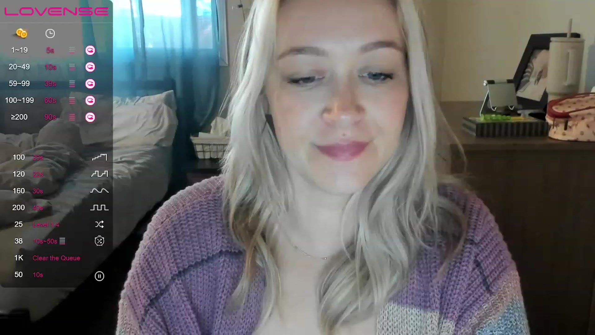 Gallery image thumbnail from ShylaMarie1's myfreecams stream on, 05/17/2023, 18:12 image 9 of 20