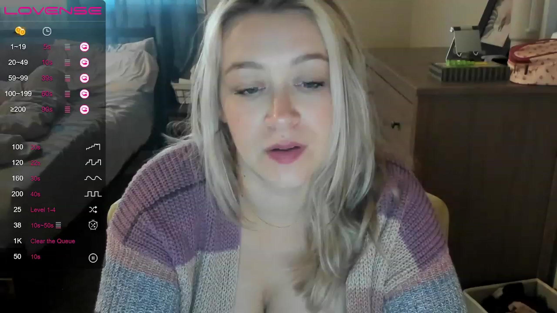 Gallery image thumbnail from ShylaMarie1's myfreecams stream on, 05/17/2023, 18:12 image 19 of 20
