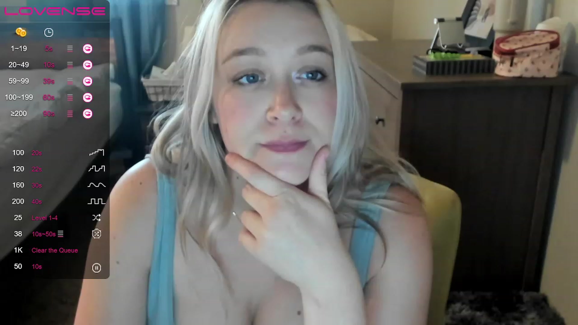 Gallery image thumbnail from ShylaMarie1's myfreecams stream on, 05/18/2023, 24:03 image 10 of 20