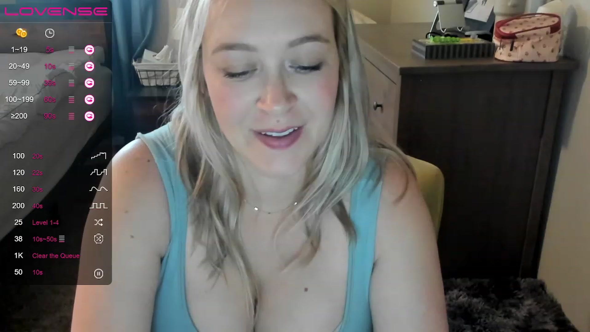 Gallery image thumbnail from ShylaMarie1's myfreecams stream on, 05/18/2023, 24:03 image 14 of 20