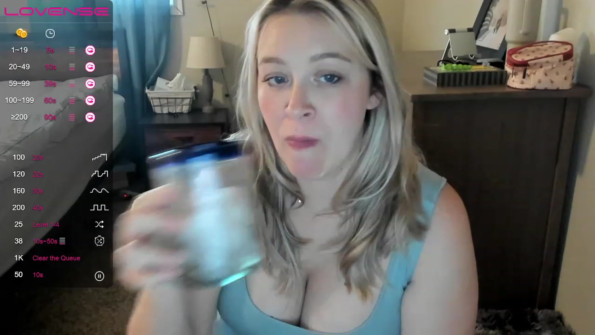 Gallery image thumbnail from ShylaMarie1's myfreecams stream on, 05/18/2023, 24:03 image 2 of 20