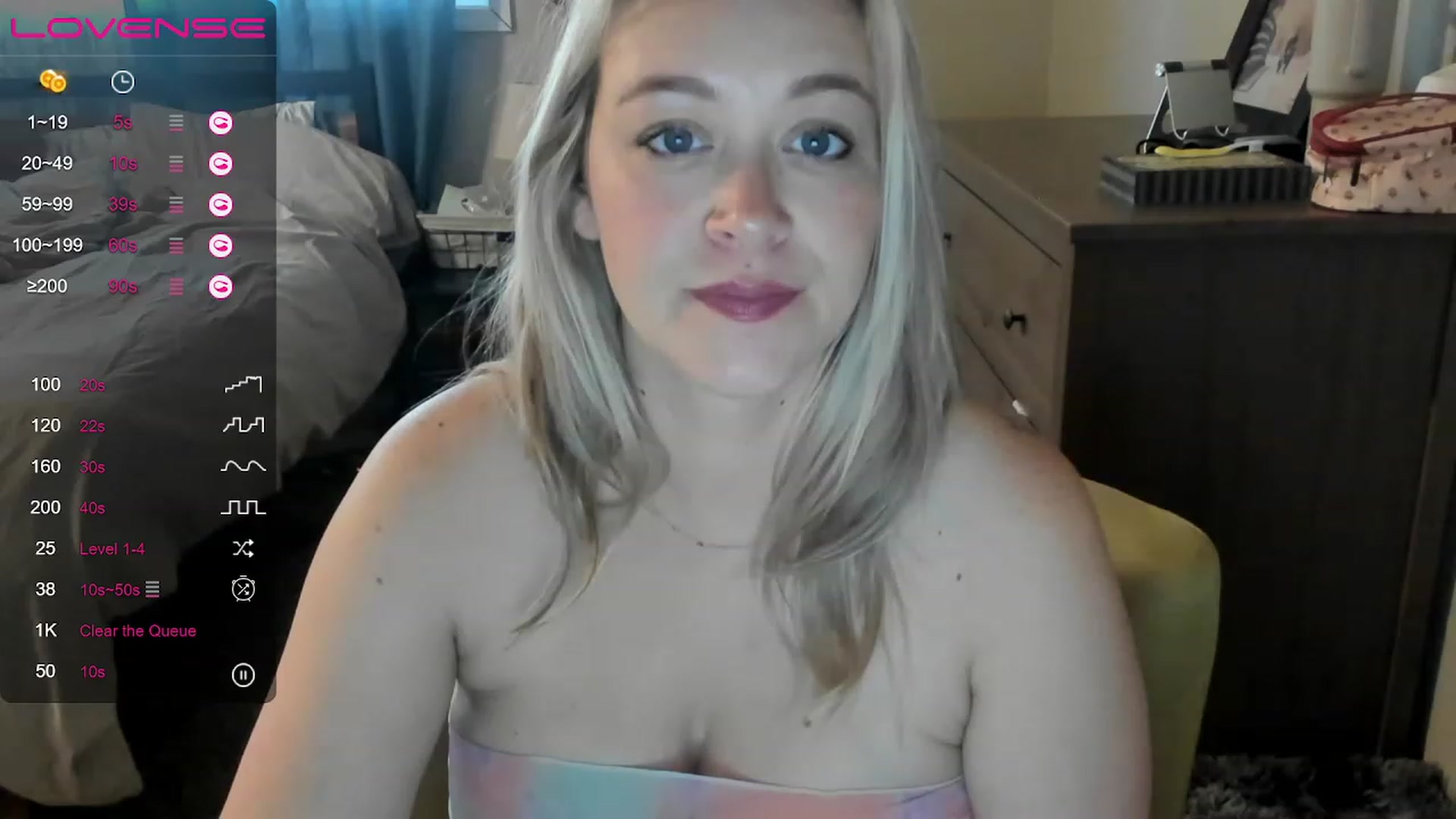 Gallery image thumbnail from ShylaMarie1's myfreecams stream on, 05/18/2023, 18:01 image 6 of 20