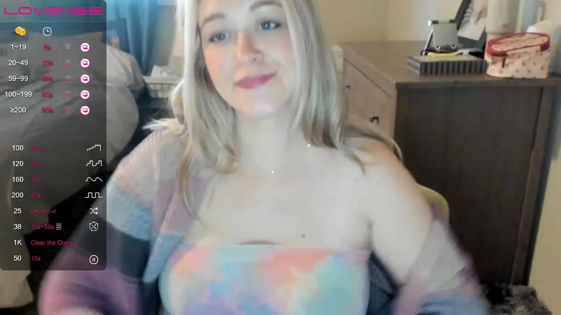 Gallery image thumbnail from ShylaMarie1's myfreecams stream on, 05/18/2023, 18:18 image 9 of 20