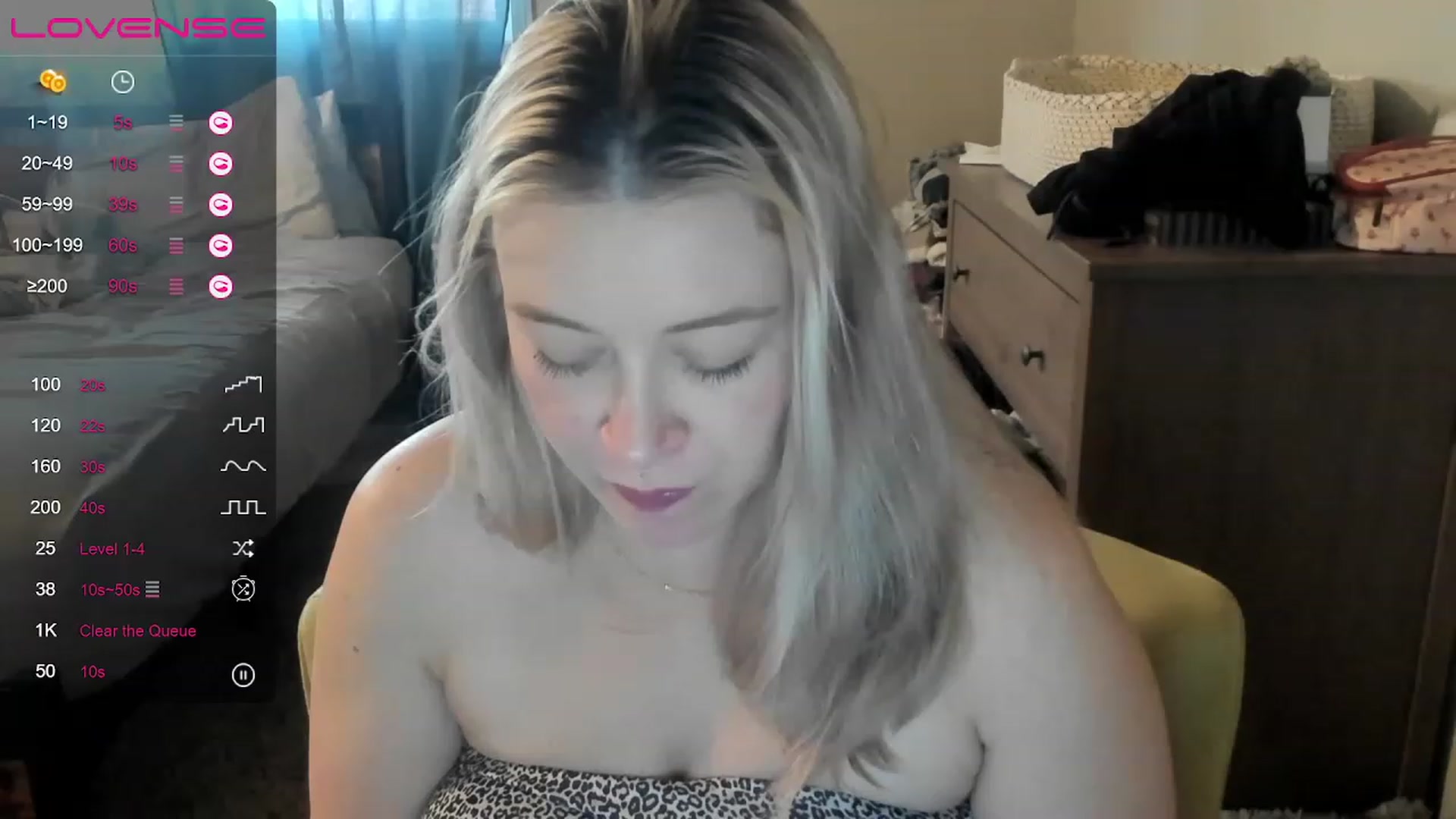 Gallery image thumbnail from ShylaMarie1's myfreecams stream on, 05/21/2023, 17:58 image 3 of 20
