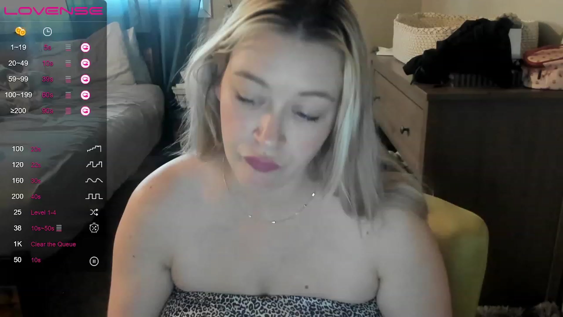 Gallery image thumbnail from ShylaMarie1's myfreecams stream on, 05/21/2023, 17:58 image 10 of 20