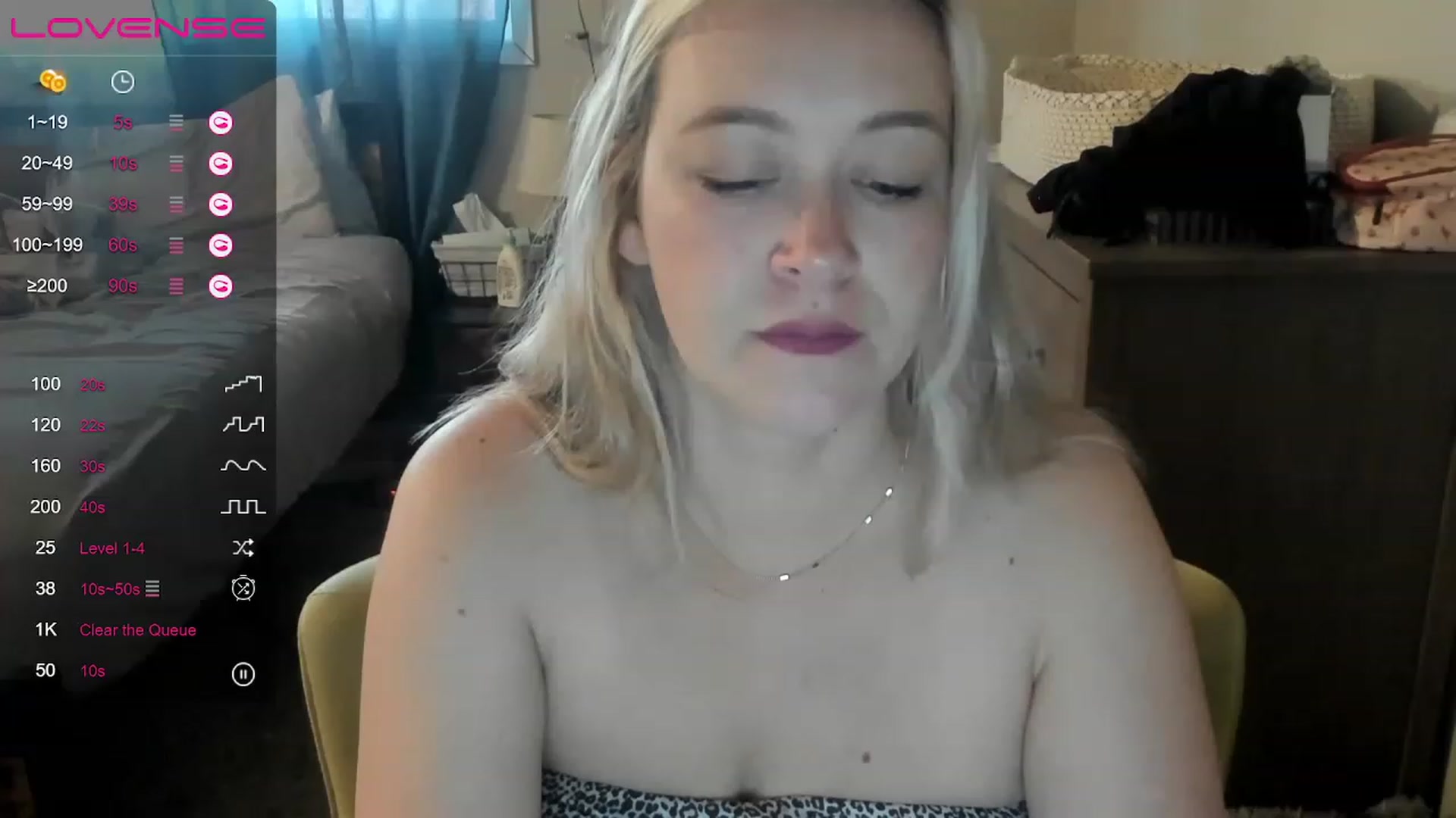 Gallery image thumbnail from ShylaMarie1's myfreecams stream on, 05/21/2023, 17:58 image 4 of 20