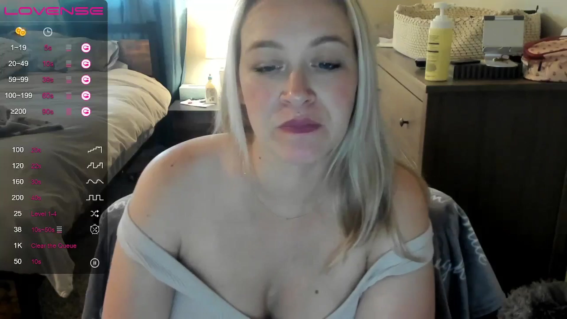 Gallery image thumbnail from ShylaMarie1's myfreecams stream on, 05/24/2023, 22:13 image 4 of 20